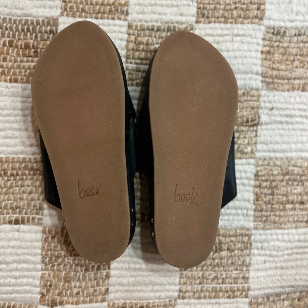 beek Black Leather Crossband Slide Sandals with Tan Footbed